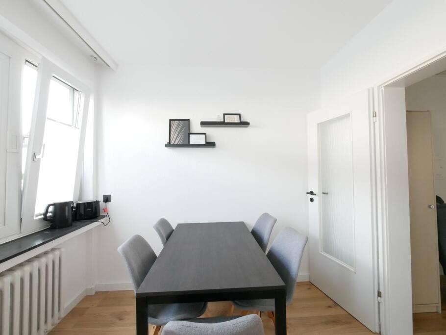 69 M², Zentral, Balkon, Stilvoll *
